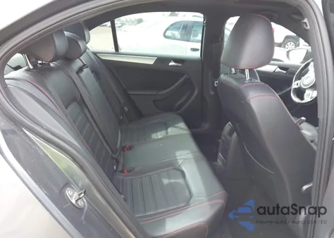 2014 Volkswagen Jetta Gli Autobahn z USA, uszkodzony, nr VIN 3VW4T7AJ0EM381164